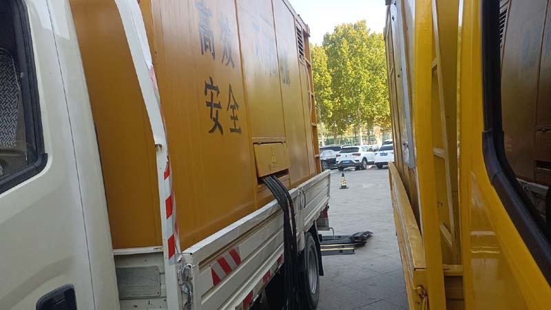 柳城如何判断柴油发电机组和UPS电源的切换时间是否符合要求？
